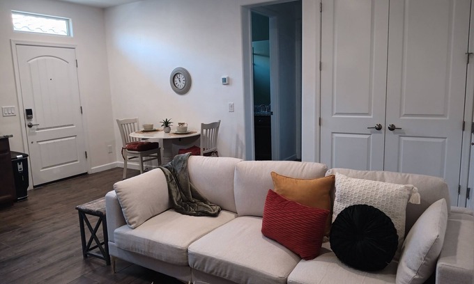 San Tan Valley Maison | A quiet little place in Queen Creek AZ.