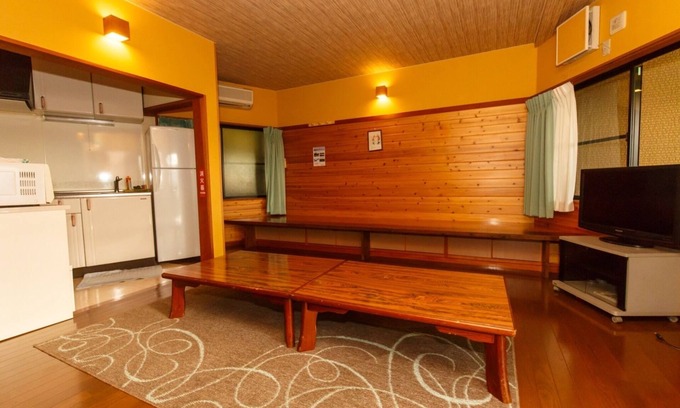 Oishi Cottage | A Dshaped cottage for 4 to 6 people overlooking / Minamitsuru-gun Yamanashi