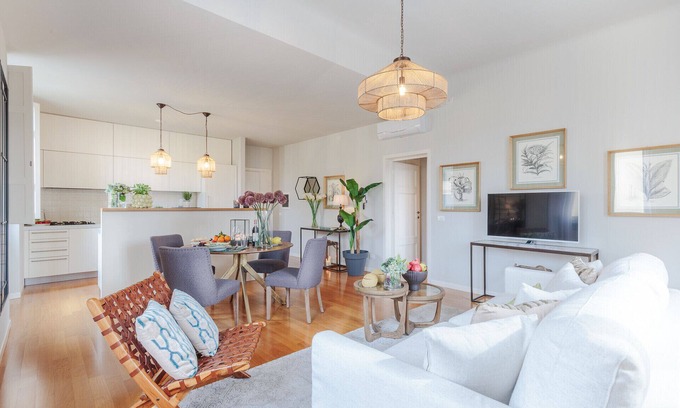 Lucca Historical Center Appartement | A Fresh Modern Penthouse inside the Walls of Lucca