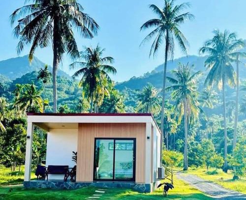 Ko Chang Maison | A Garden