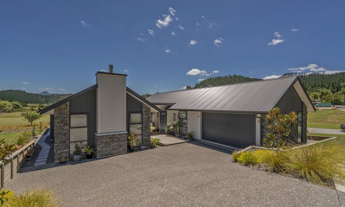 Pauanui Maison | A GOLFERS RETREAT