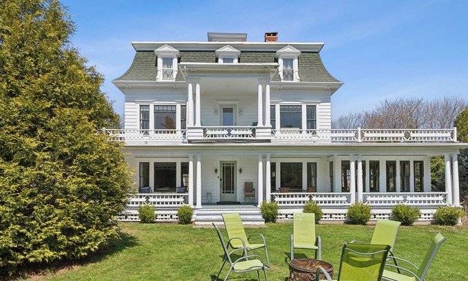 Biddeford Maison | A historic treasure in Southern Maine, very unique and spacious