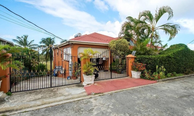 Speightstown Appartement | A Home away from Home **