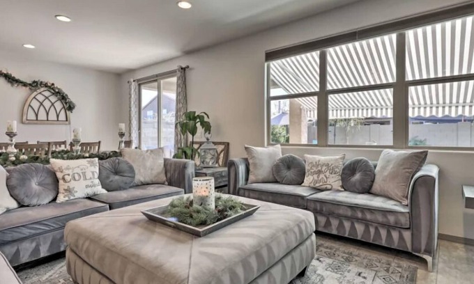 San Tan Valley Maison | A home that feels like home, w/hot tub and spacious living room