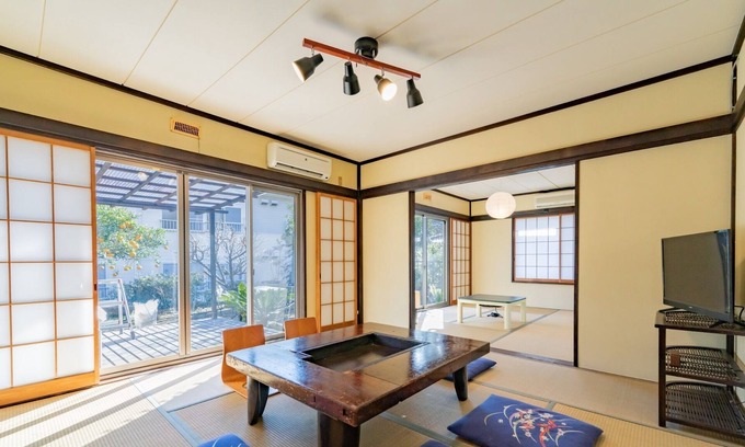 Yugawara Maison | A house with a spacious garden and a wooden deck / Ashigarashimo-gun Kanagawa