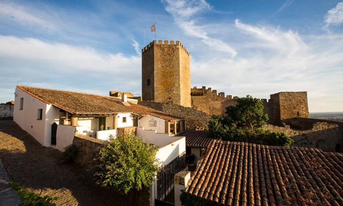 Monsaraz Maison | A Janela Do Castelo