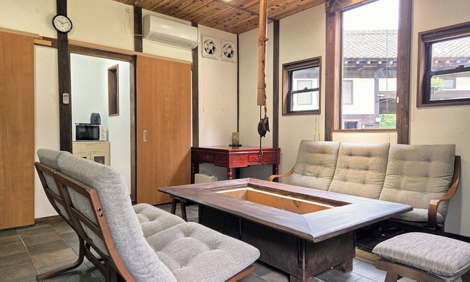 Yotsukaido Maison | A Japanesemodern house for rent surrounded by the scent of tatami mats and the warmth of woodpets - Ikshuku Ikkei Life Connection Kotoshiro / Yotsukaido Chiba