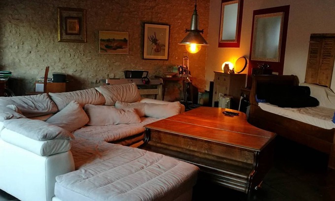 Langeais Maison | A la croisée des châteux de la Loire très grande maison familiale avec piscine.