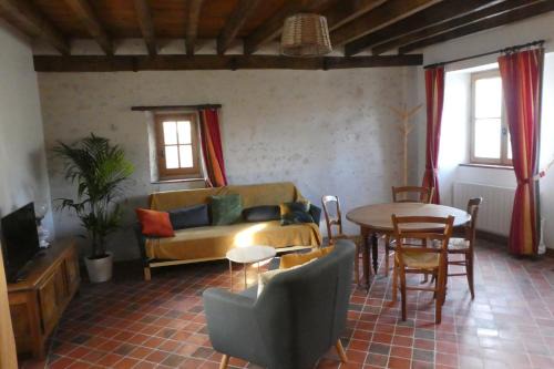 Ouchamps Maison | A la croisée des châteaux 3 étoiles