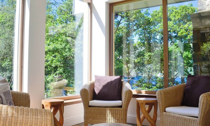 Colintraive Cottage | 4 bedroom accommodation in Colintraive, near Dunoon
