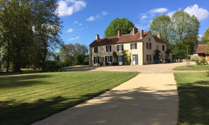 Berry-Bouy Maison | Une grande maison de famille, idéale pour découvrir Bourges et les vignobles