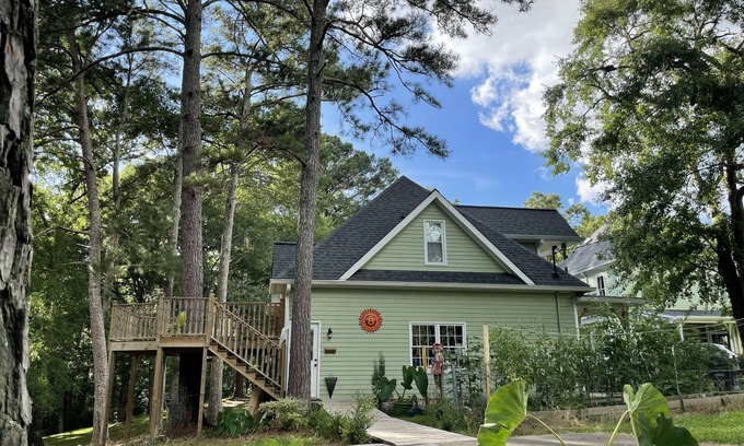 Snellville Appartement | Un petit hameau pour un écrivain ou un lecteur