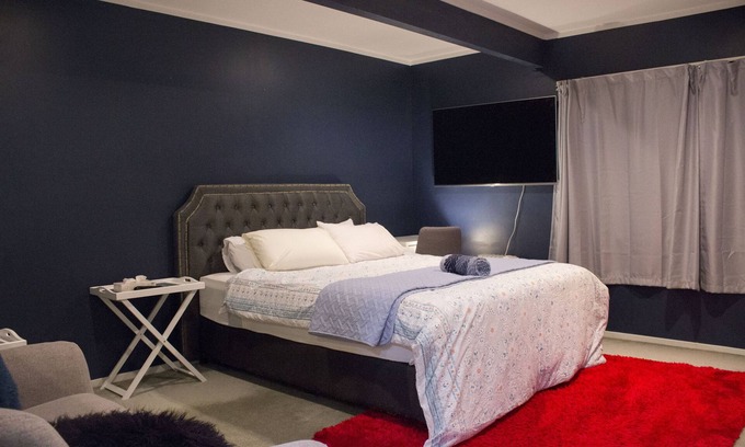 Mana Maison | A LUX Room with Ensuite close to Beach and Train station