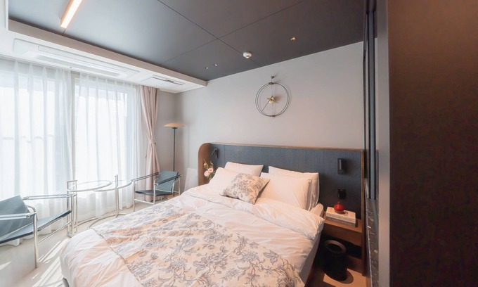 Suyeong-Gu Copropriété | a luxurious studio apartment