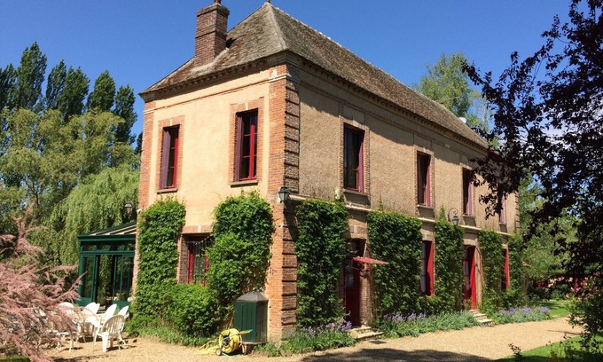 Hecourt Maison | Un havre de paix normand au bord d'une rivière, à moins d'1h de Paris