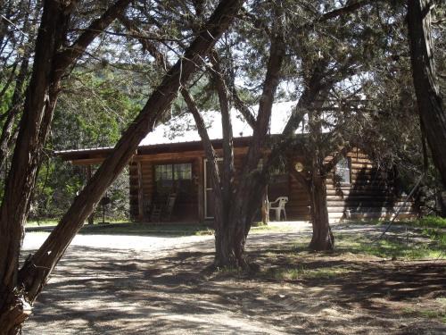 Vanderpool Autre | A Peace of Heaven Cabins and RV