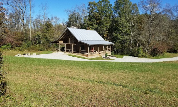 Carbon Hill Cottage | Une escapade parfaite dans les Hocking Hills