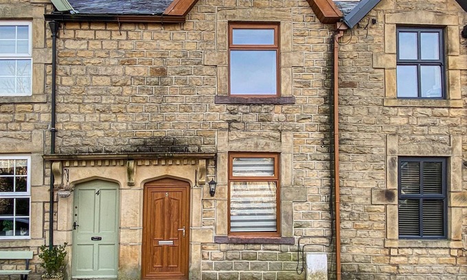 Winewall Cottage | 2 bedroom accommodation in Winewall