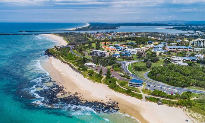 East Ballina Maison | A PERFECT STAY - Sunrise on Shelly
