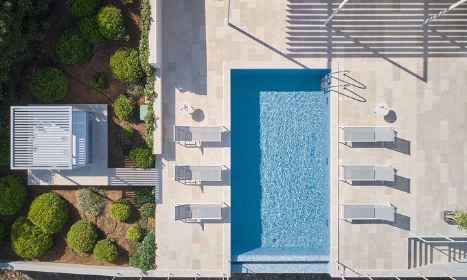 Milna Villa | Un endroit où le jardin se termine et la mer commence