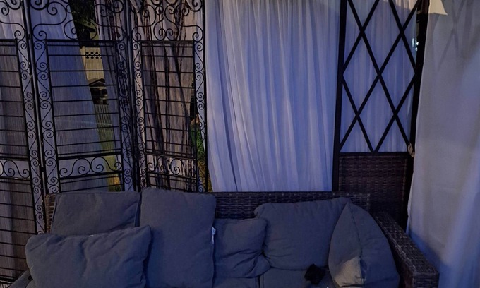 Peabody Maison | A place where you can unwind and completely be yourself. AC, Wi-Fi and roku