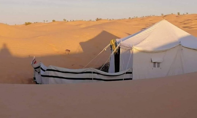 Douz Maison | A Private Camp 25 km from Douz Deep in Sahara. Let your Car in Douz go with Us!