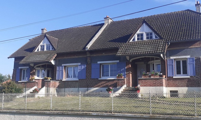 Quierzy Maison | A quierzy 02300 GITES entier