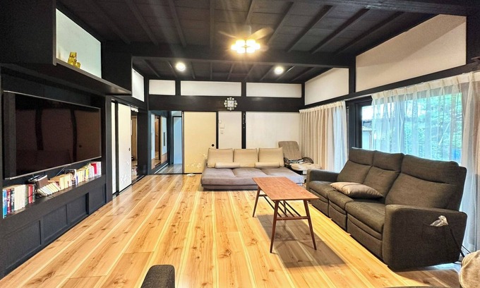Yotsukaido Maison | A quiet rental house surrounded by nature where you can hear the birds chirpingBBQ avaMain house - One Stay One View One Lifetime Relationship Main House / Yotsukaido Chiba