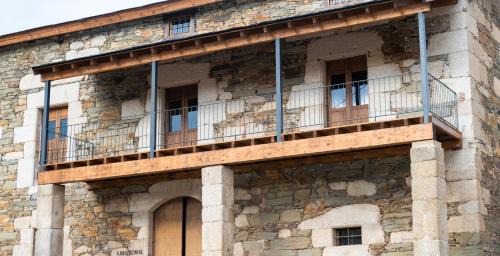 Larouco Maison | A Rectoral de Seadur