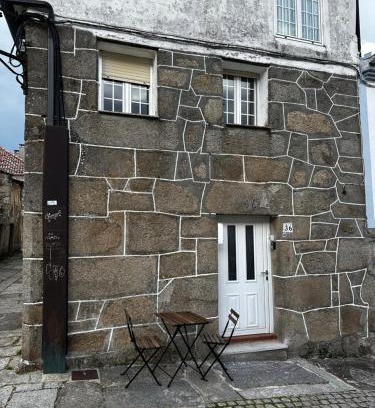 Castro Caldelas Maison | A Ribeira