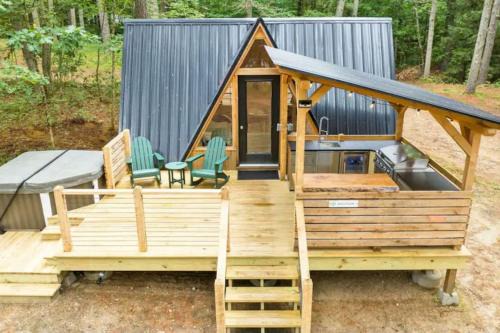 Oxford Maison | A Serene A-Frame Cabin with Hot Tub