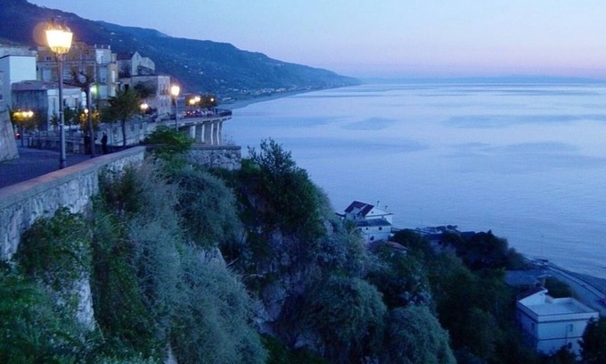 San Lucido Maison | Un spectacle de la nature ... (Style moderne ...)