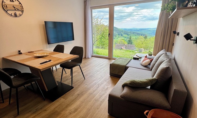 Prichovice Appartement | A small burrow in the beautiful surroundings of the Jizera Mountains.