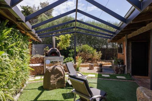 Surf Beach Maison | A Stylish and Unique Retreat at Surf Beach