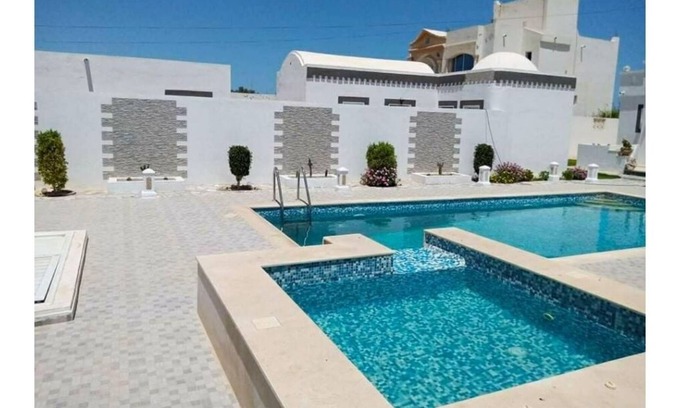 Hawmat al Badawiyin Villa | Une superbe villa avec piscine à 15 minutes de la plage
