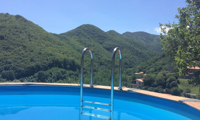 Le Tech Maison | Une maison catalane traditionnelle avec utilisation exclusive de la piscine orientée plein sud