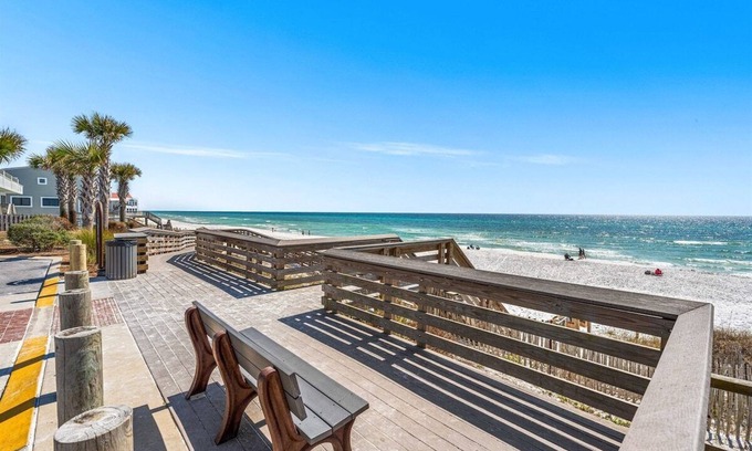 Dune Allen Beach Copropriété | Key Lime Cottage - A Tranquil Retreat Amidst 30A’s Glorious Beaches