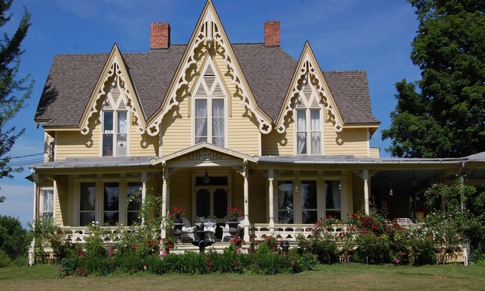 Trumansburg Maison | A Dream Victorian Home