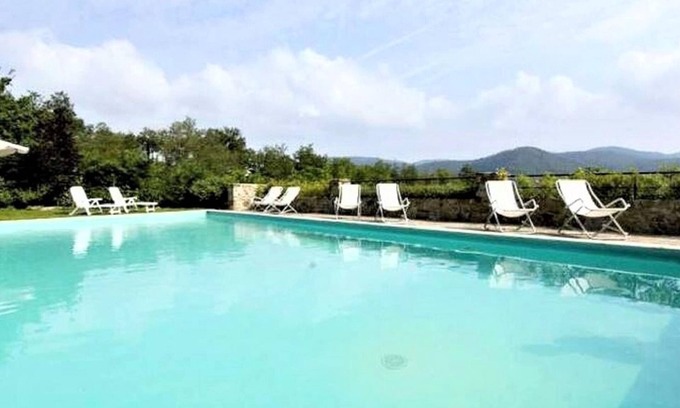 Greve in Chianti Maison | A Vineyard Apartment Retreat
