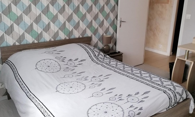 Chaumont Lit Et Petit-Déjeuner | A whole floor just for you in our home