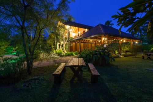 Pannala Hôtel | Aalanga Escape
