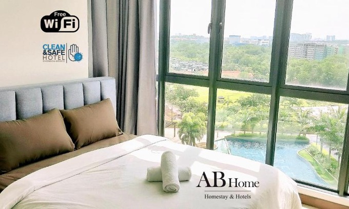 Masai Appartement | AB HOME "Sunset Suite" GREEN HAVEN #360"PooL View JB