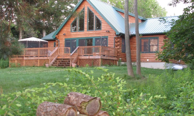 Ontario City Cabine | Abbeywood Cabin ----- luxe sur le lac