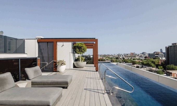 Abbotsford Appartement | Abbotsford Abode With Pool, Parking & Gym