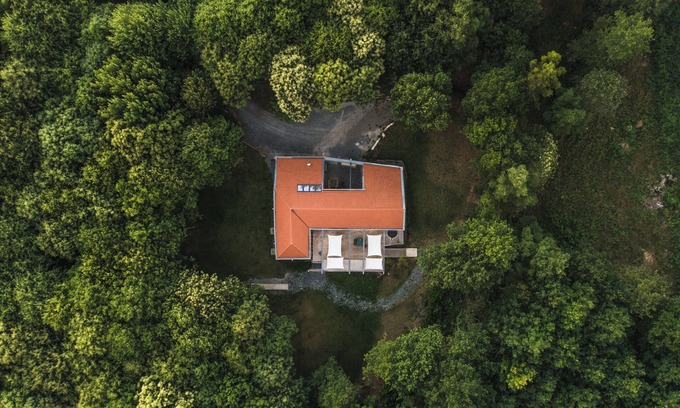 Sobrado Maison | Abeiro da loba, your house in the forest