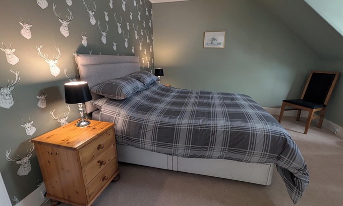 Aberchirder Maison | Aberchirder 1-Bed, Sleeps 2, 15 mins to Huntly