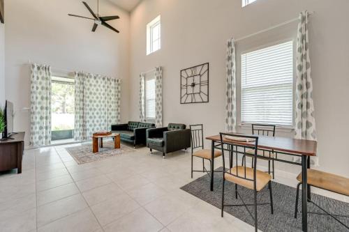 Seffner Community Alliance Maison | Abi home