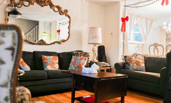 Havertown Maison | ABnB Superhost - Siri's Favorite Place
