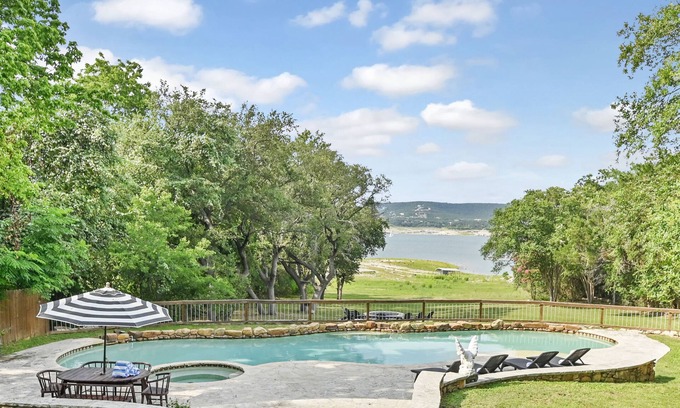 Hudson Bend Maison | Free Night* I Above Austin Escape LT I Lake Travis I Pool&SpaI ServicesI Pets