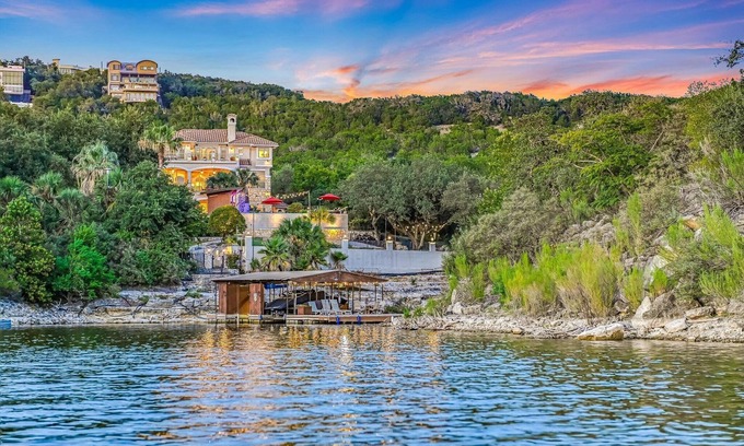Comanche Trail Maison | Free Night* I Austin Palms I Pool&Spa I Views I Lake I Family Fun I Services